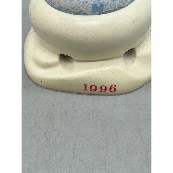 Christmas Disney 101 Dalmatians Snowman Globe Figurine 1996 Collectible READ - Picture 10 of 11
